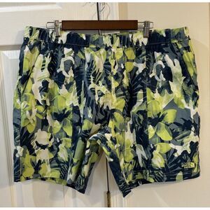 The North Face Classic V Pull On Nylon Climbing Hiking Shorts  Floral Sz XXL NWT